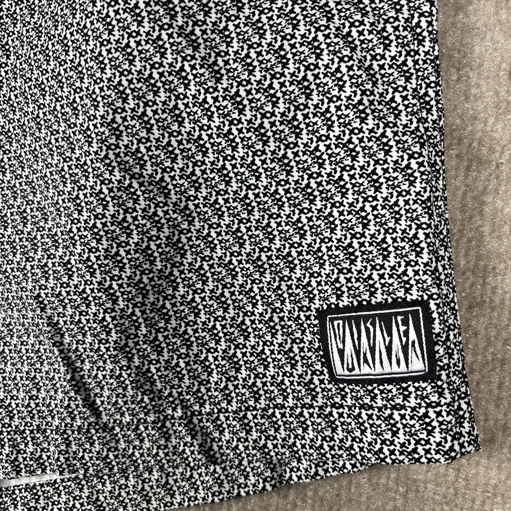 Quicksilver Waterman Collection Shorts Medium‎ Black White Geometric Swim Board